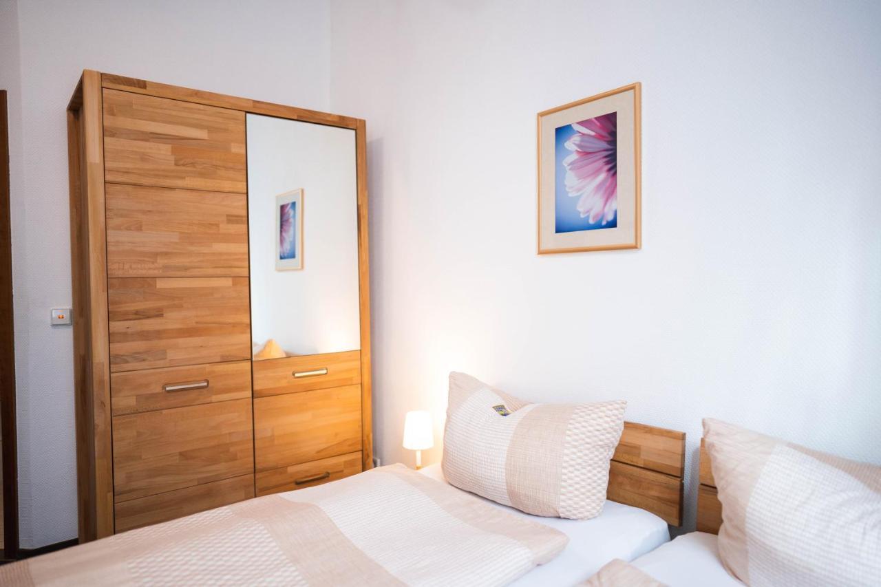 Pension Am Heusteig Stuttgart Extérieur photo